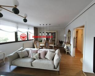 Living room of Flat for sale in Burgos Capital  with Heating and Balcony