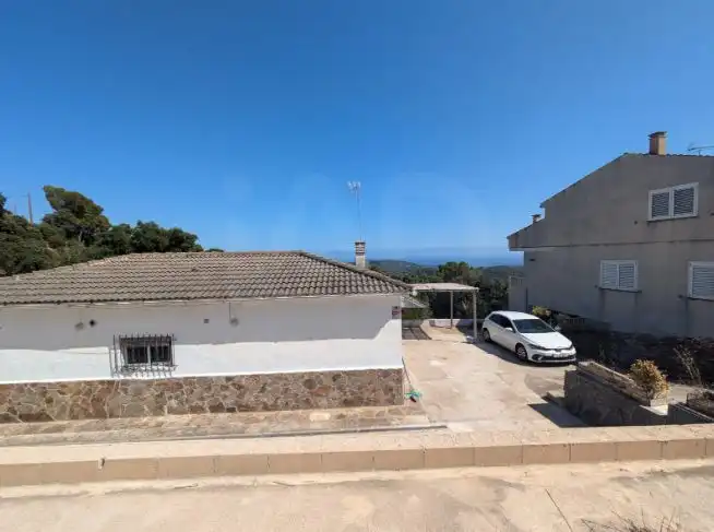 House for sale in Sant Cebrià de Vallalta, imagen 2