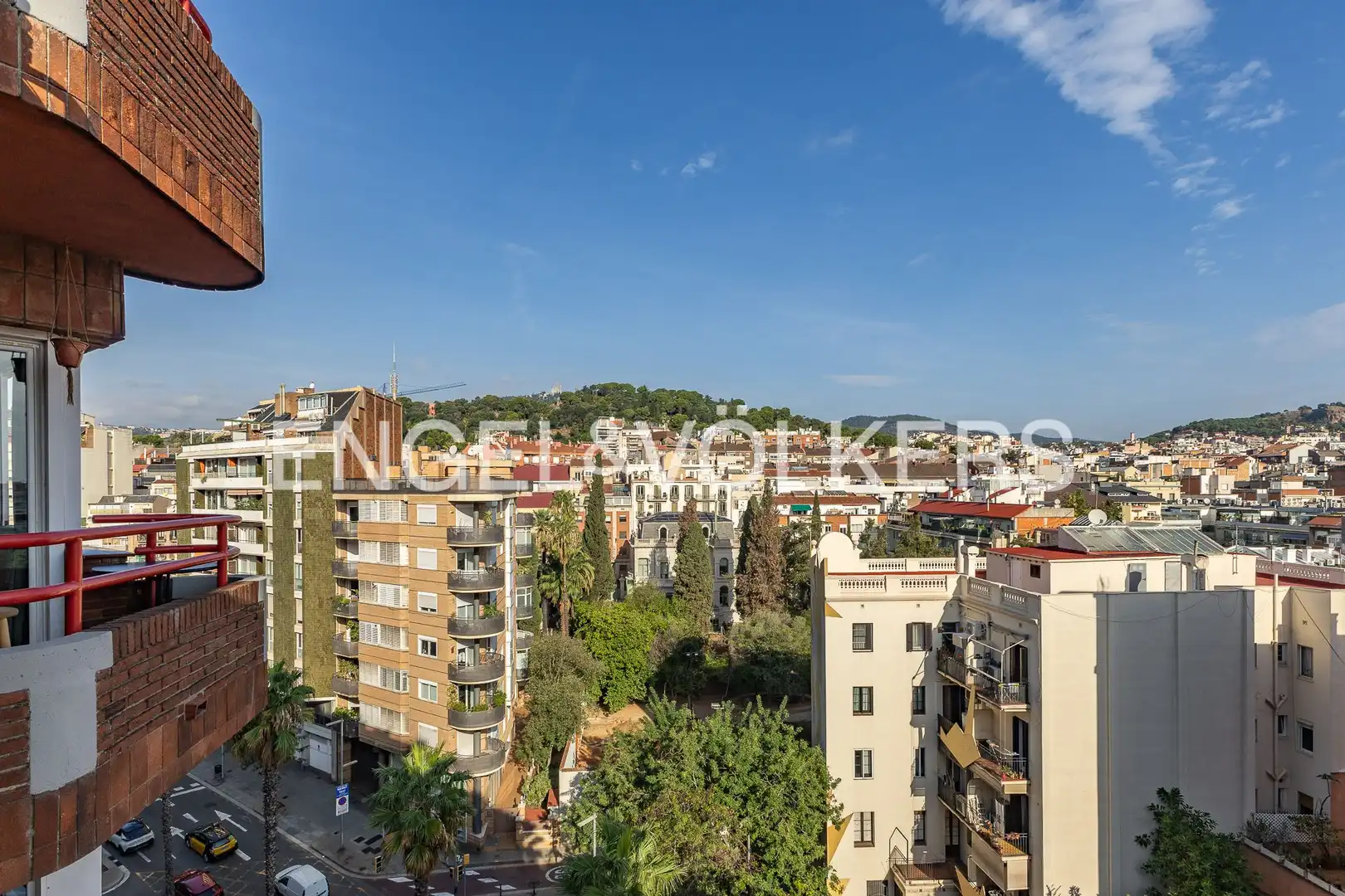 Vista exterior de Ático en venta en Sarrià - Sant Gervasi