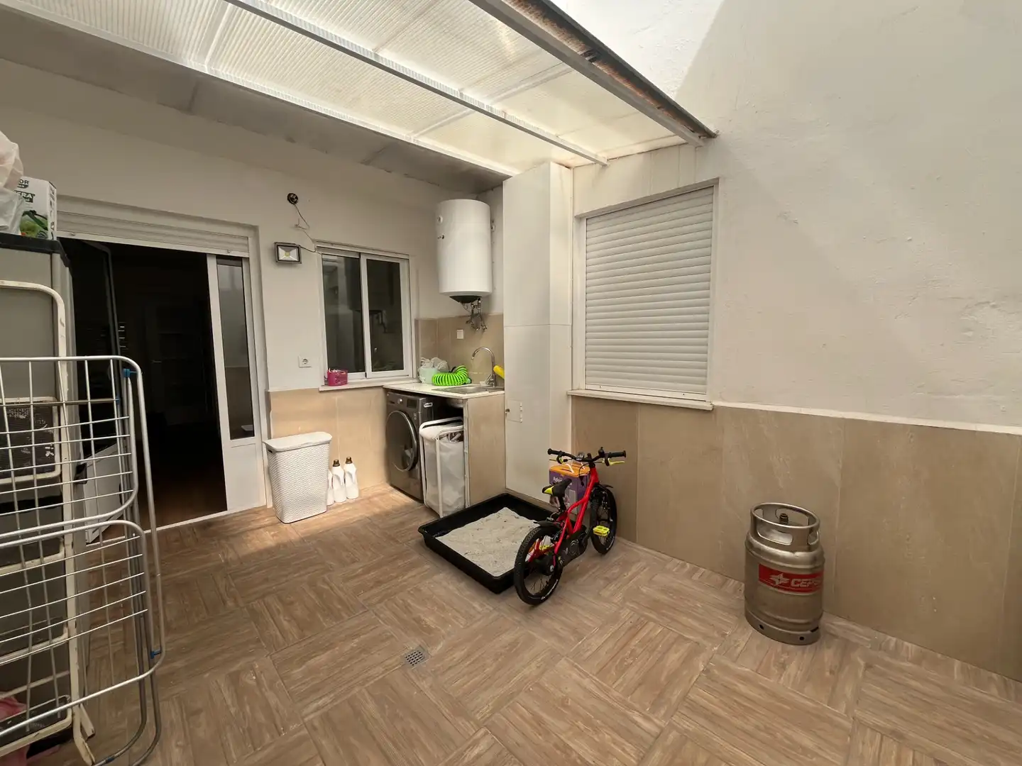 Piso en venta en Sagunto / Sagunt con Parquet, Amueblado y Horno