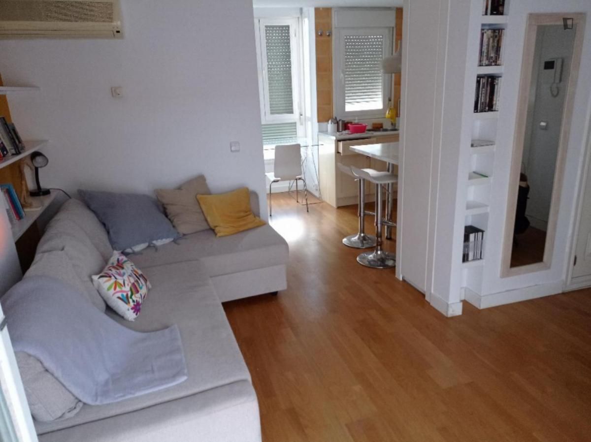Study to rent in El Viso