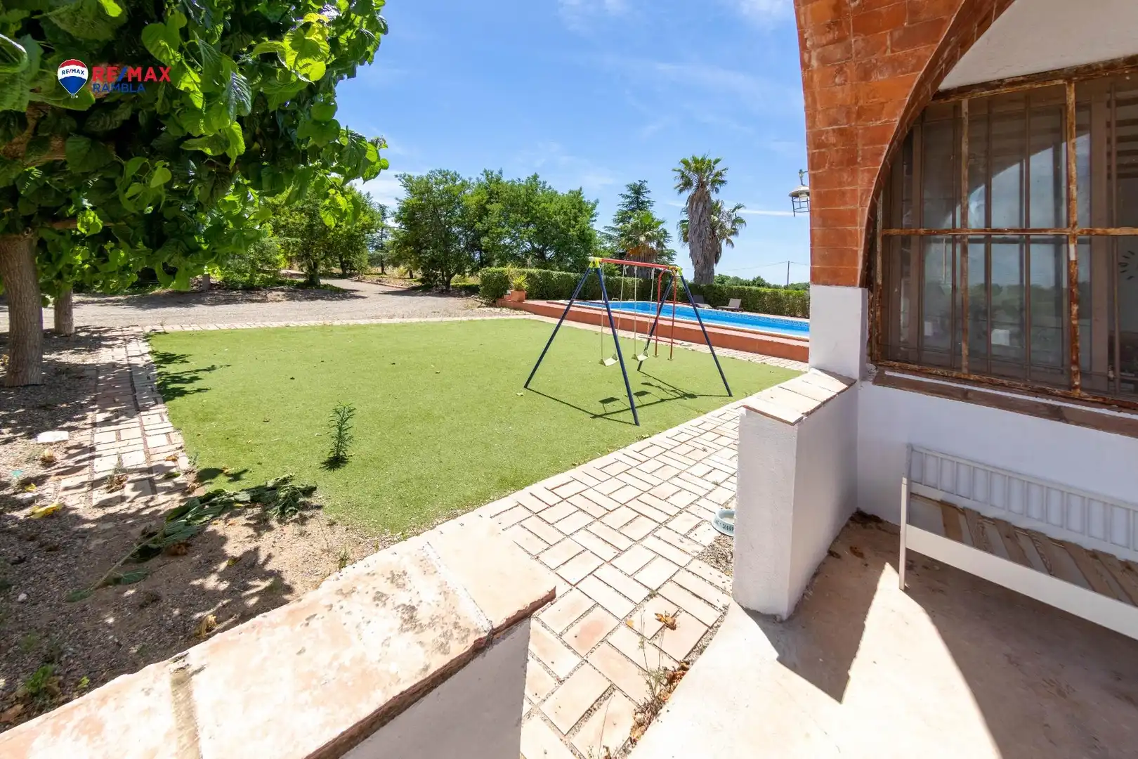 Jardín de Finca rústica en venta en Montbrió del Camp