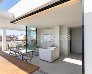 Terrace of Attic to rent in  Valencia Capital  with Air Conditioner and Terrace