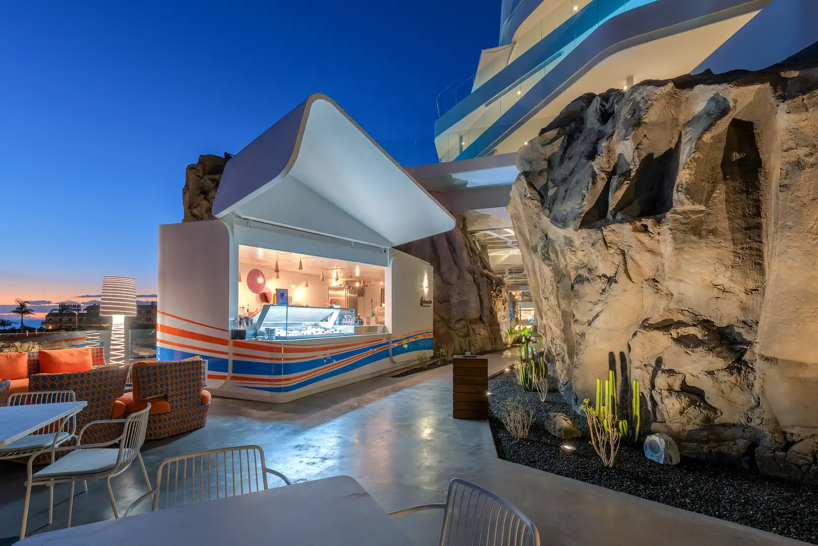 Terraza de Piso en venta en Adeje con Aire acondicionado, Terraza y Trastero