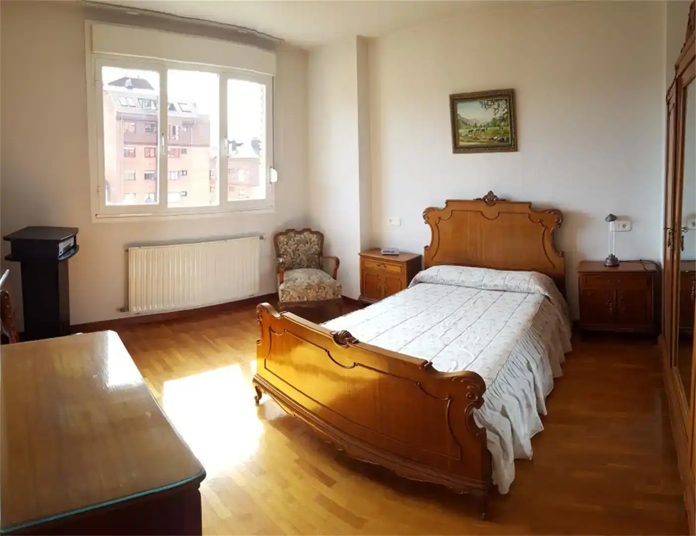 Bedroom of Flat for sale in Oviedo 