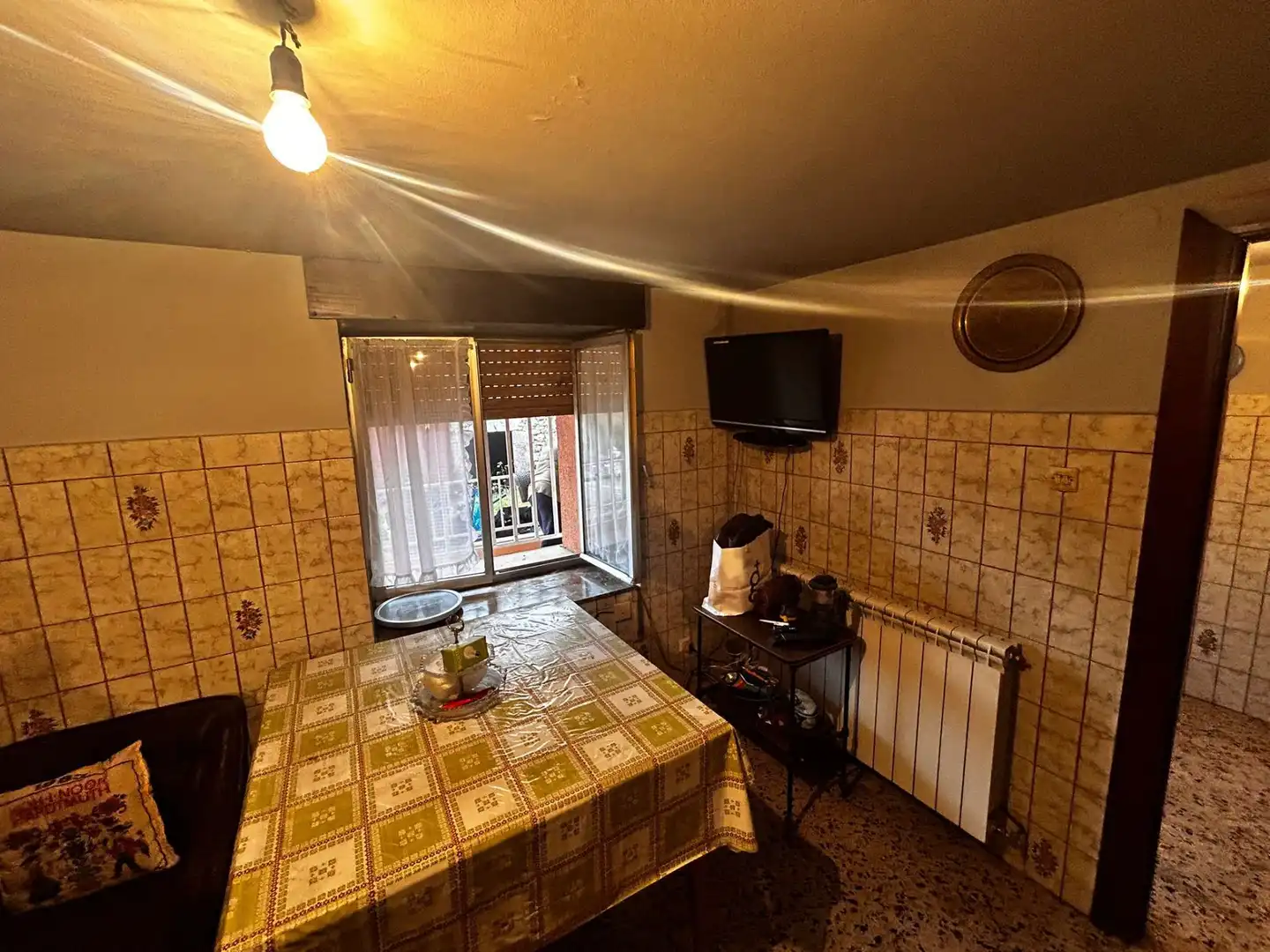 Cuina de Casa o xalet en venda en Cabrales amb Calefacció