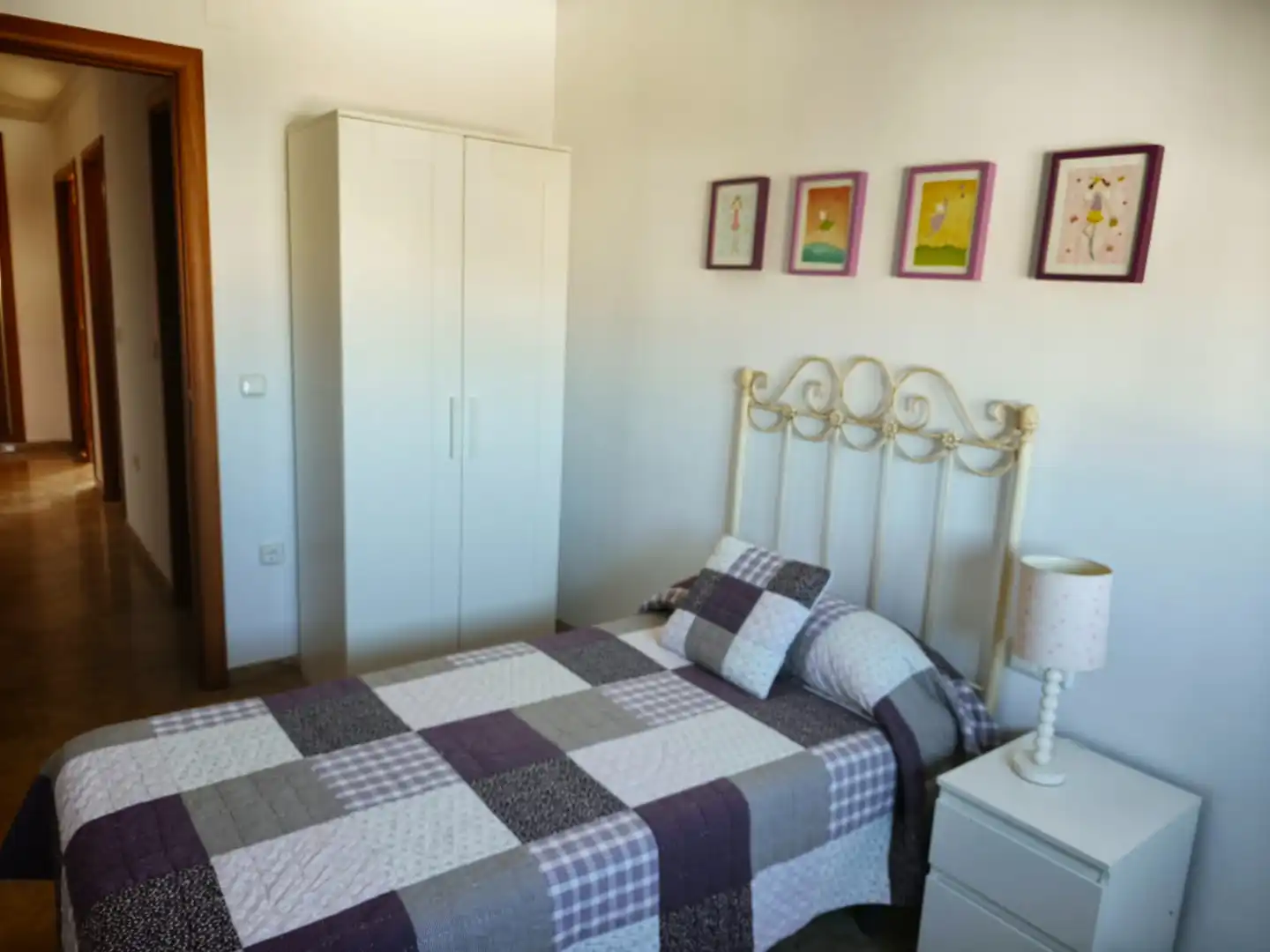 Schlafzimmer von Dachboden zur Miete in Feria