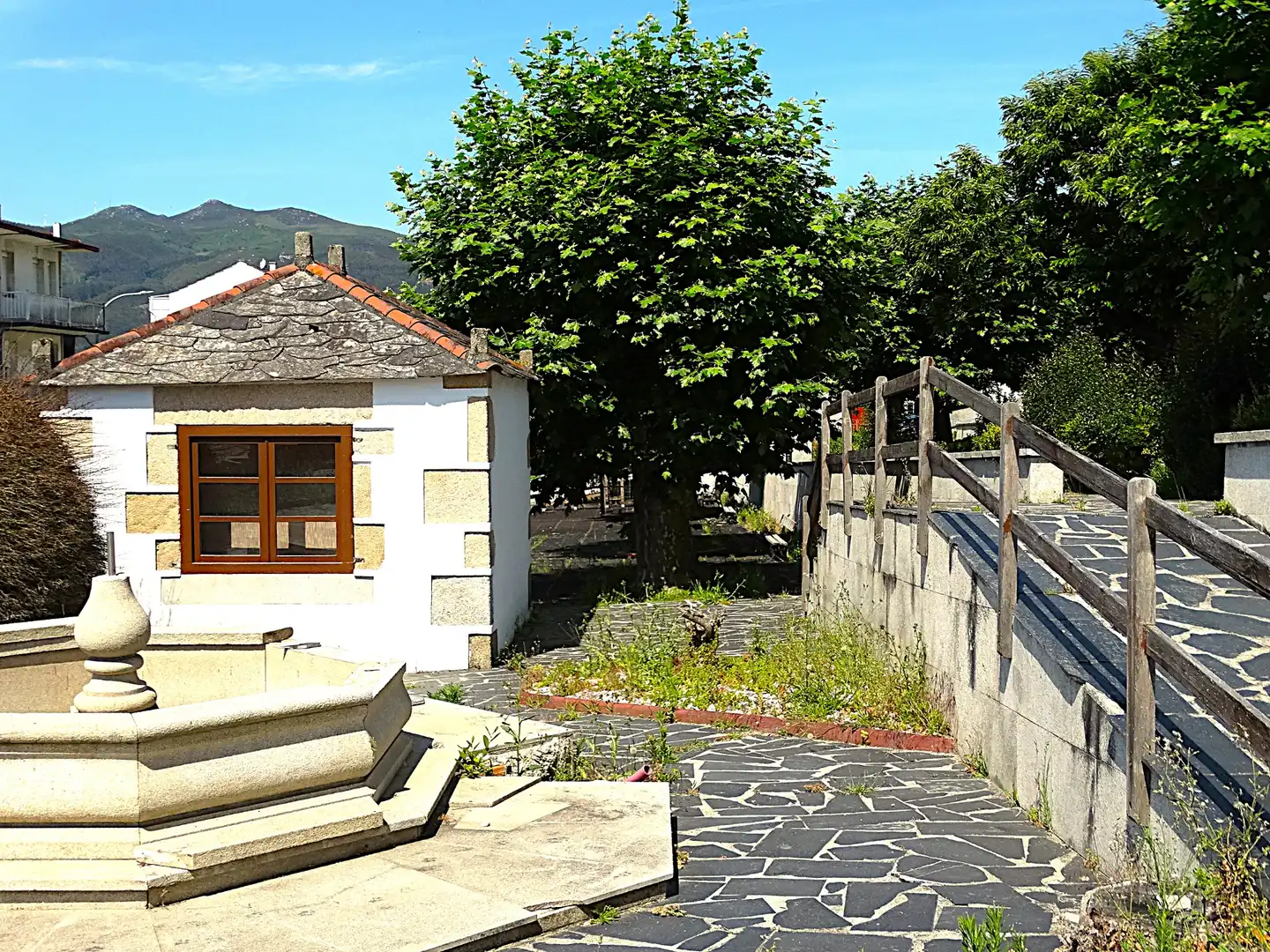 Exterior view of Houses for sale in O Valadouro    with Terrace