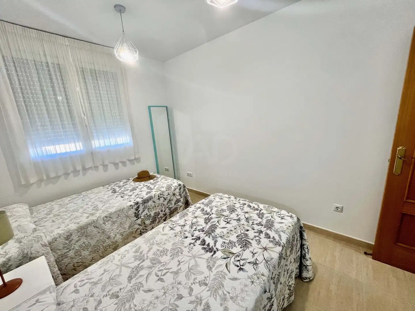 Schlafzimmer von Wohnung zum Verkauf in Torreblanca mit Klimaanlage, Heizung und Schwimmbad