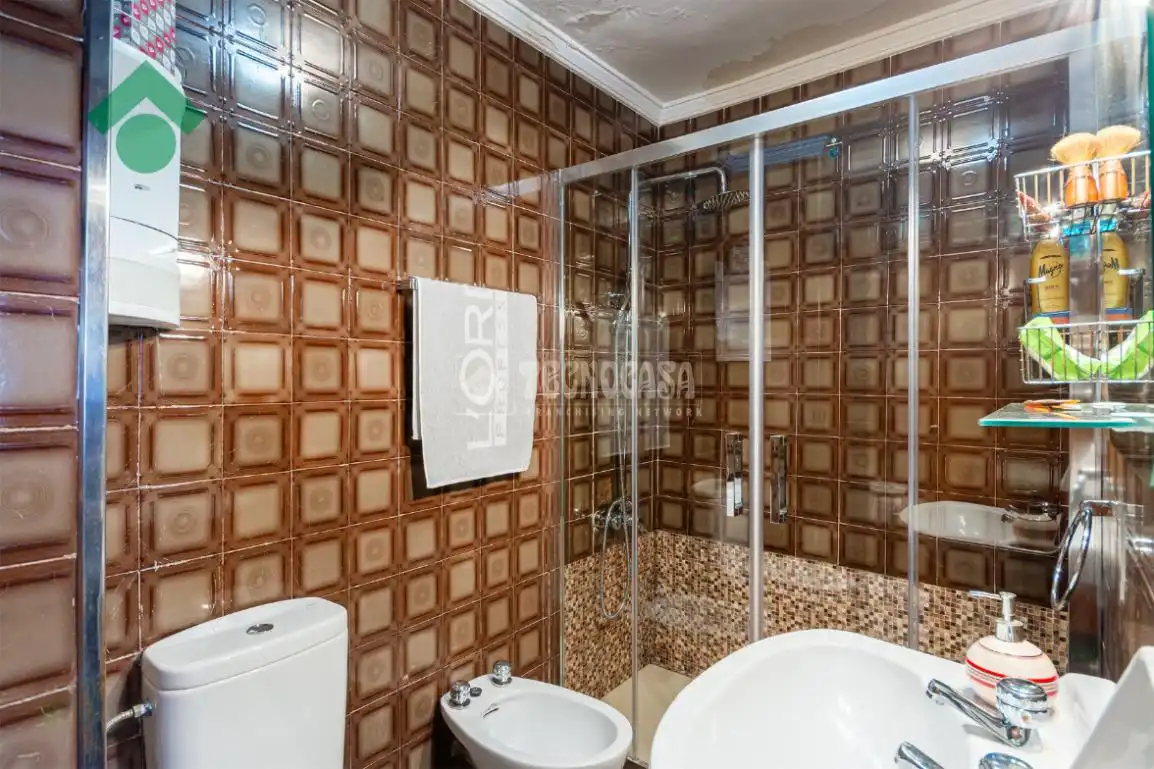 Bathroom of Detached homes for sale in Almáchar  with Terrace