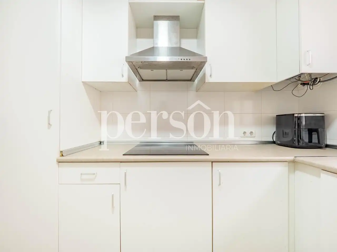 Cocina de Planta baja en venta en Valencia con Aire acondicionado, Amueblado y Internet