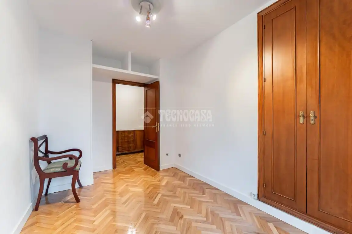 Habitación de Piso en venta en Madrid con Aire acondicionado, Calefacción y Piscina comunitaria