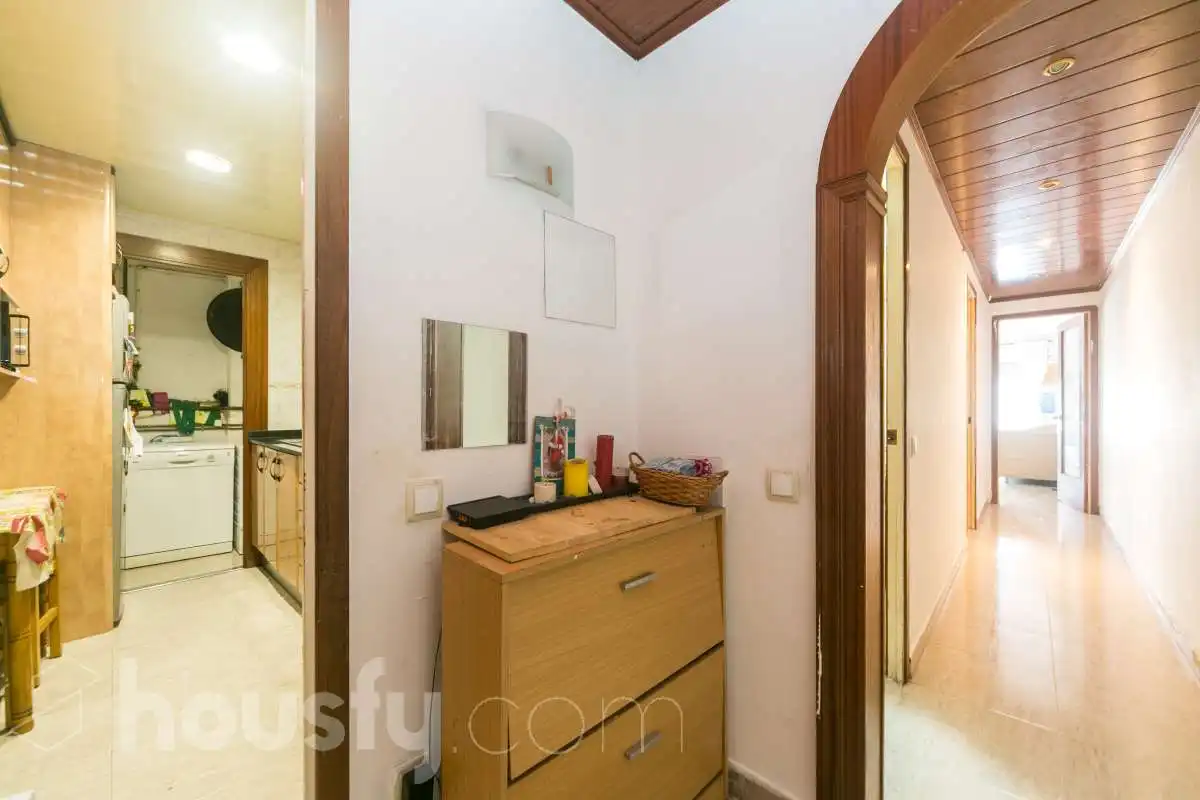 Wohnung zum Verkauf in Vilafranca del Penedès mit Klimaanlage, Heizung und Terrasse