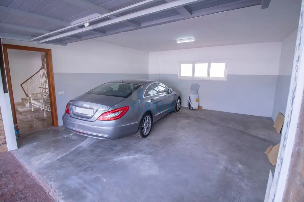 Parking of Houses for sale in El Vendrell  with Air Conditioner, Heating and Terrace