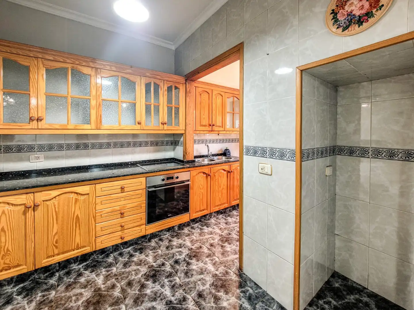Cuina de Casa adosada en venda en Las Palmas de Gran Canaria amb Terrassa i Balcó