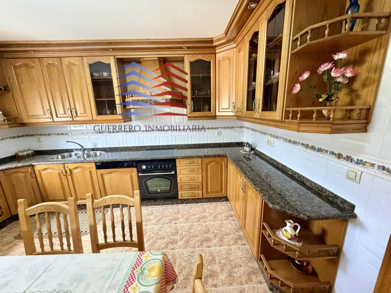 Cocina de Casa o chalet en venta en Coles con Calefacción, Jardín privado y Terraza