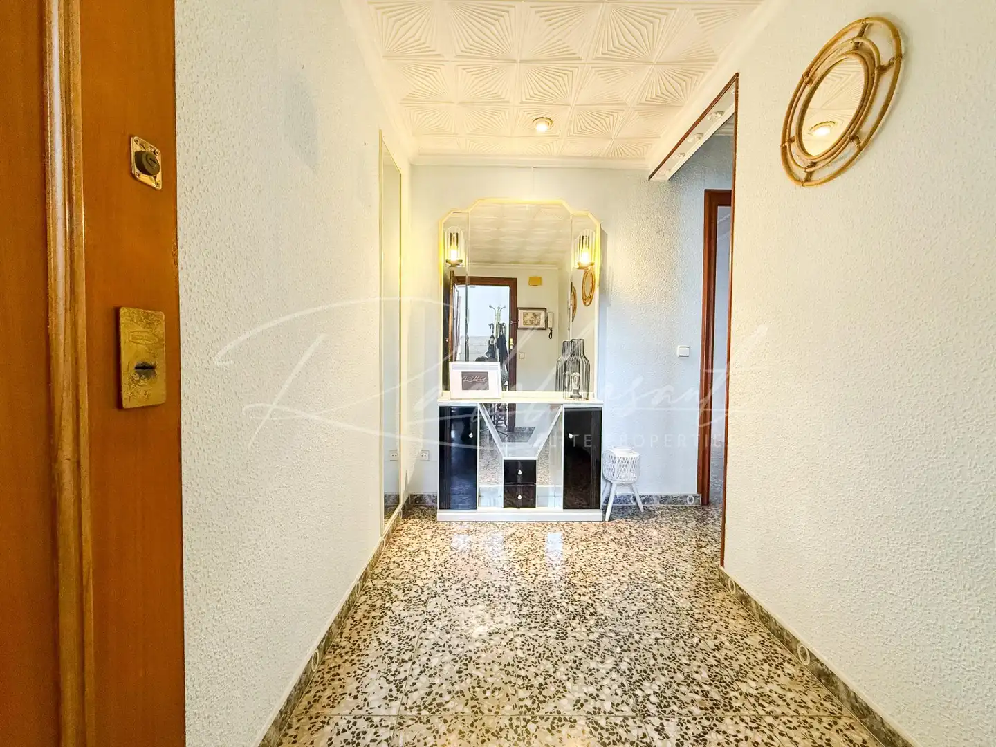 Flat for sale in Centre