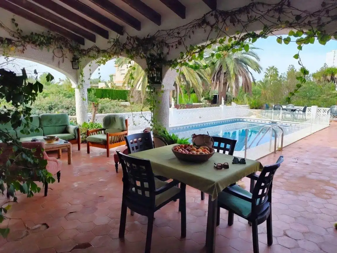 Chalet con piscina en venta en El Montgó, imagen 7