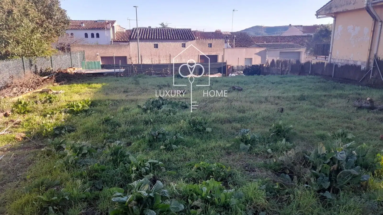 Rustikales Grundstück zum Verkauf in València