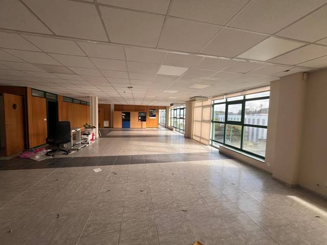 Nave industrial en Alquiler en Polígono Pocomaco Tercera Avenida en Mesoiro