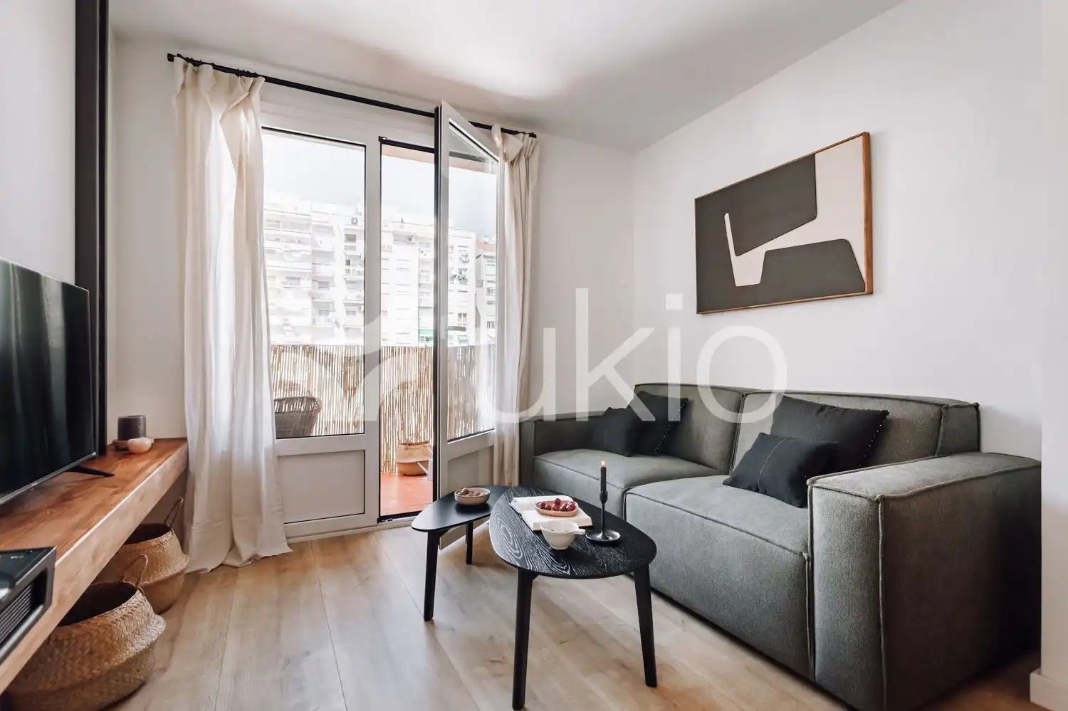 Appartement compact avec terrasse à louer à Carrer del Consell de Cent, imagen 3