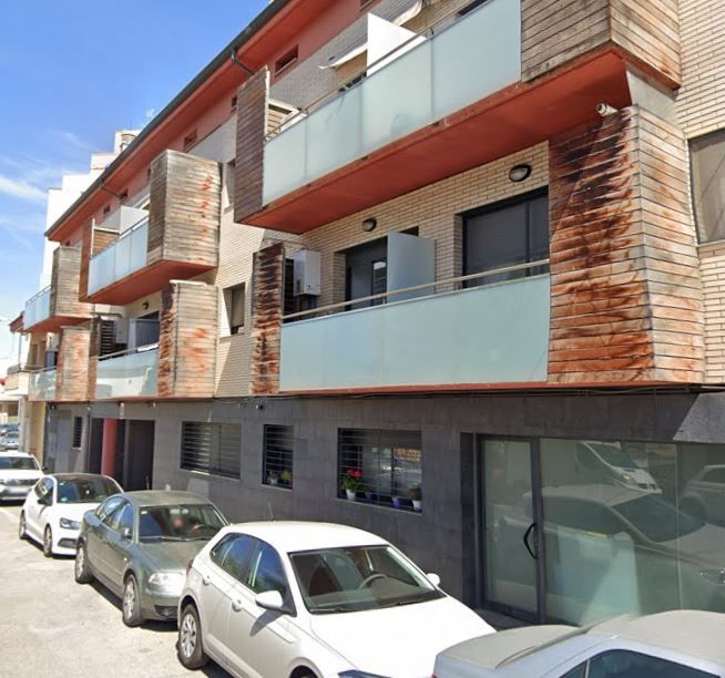 Vista exterior de Pis en venda en Terrassa amb Aire condicionat