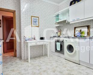 Kitchen of Planta baja for sale in Valdestillas  with Heating