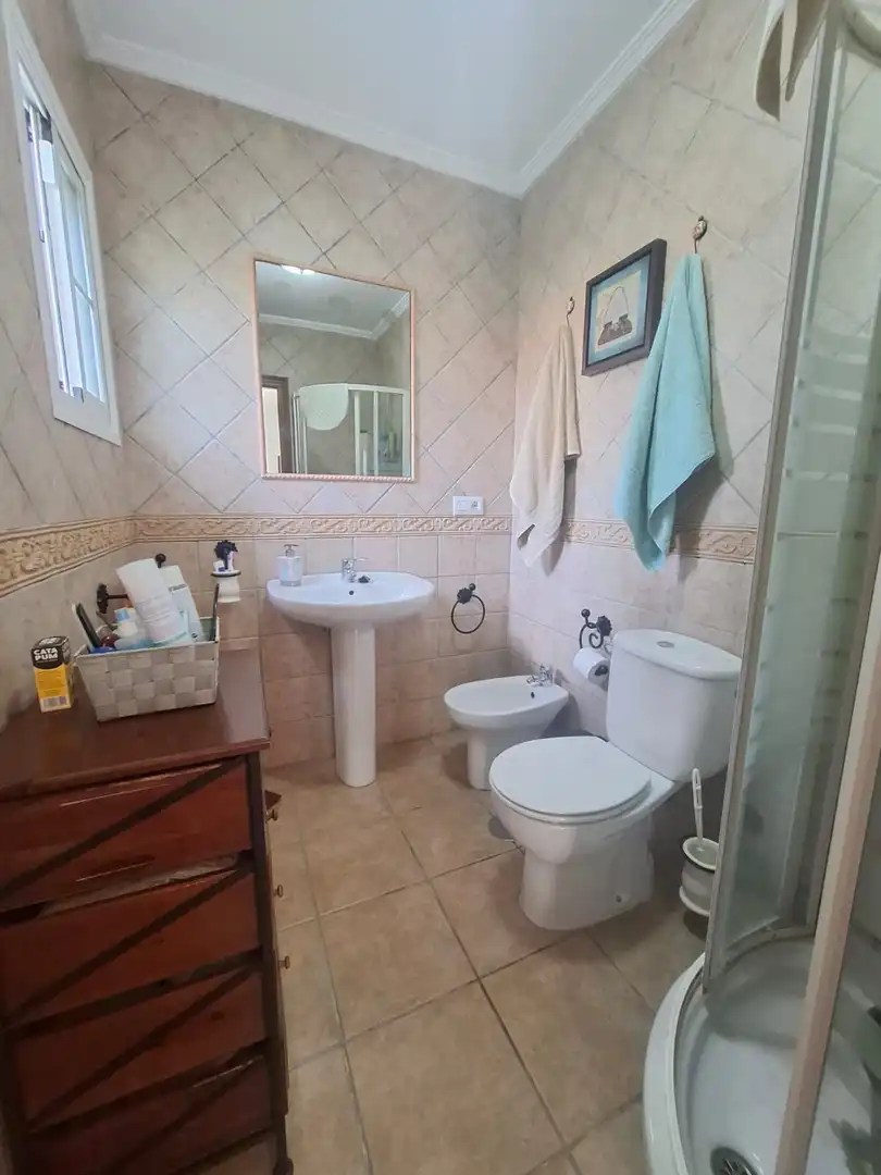 Bathroom of Houses for sale in Málaga  with Air Conditioner, Private garden and Swimming Pool
