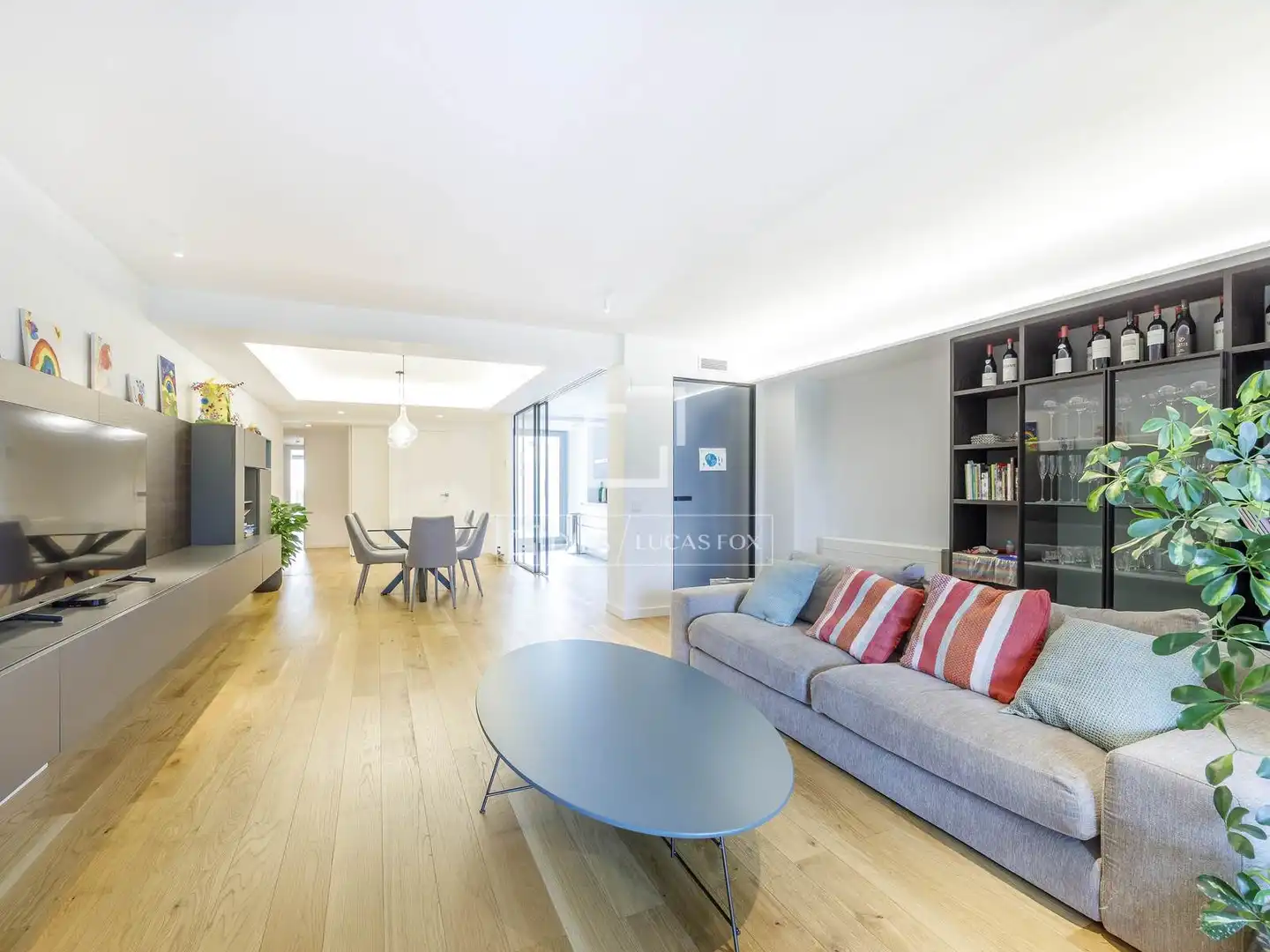 Sala d'estar de Pis de lloguer en Valencia amb Aire condicionat, Calefacció i Terrassa