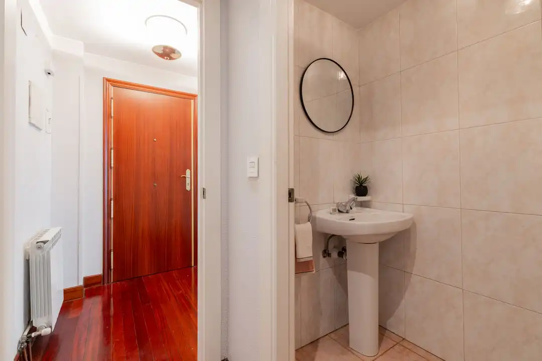 Bathroom of Flat for sale in Oiartzun, Gipuzkoa