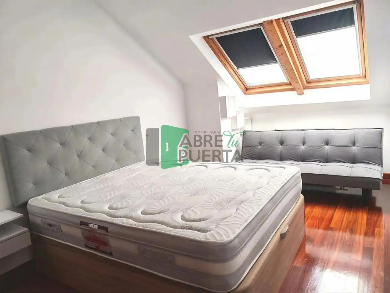 Schlafzimmer von Dachboden zum Verkauf in O Carballiño   mit Heizung und Parkett
