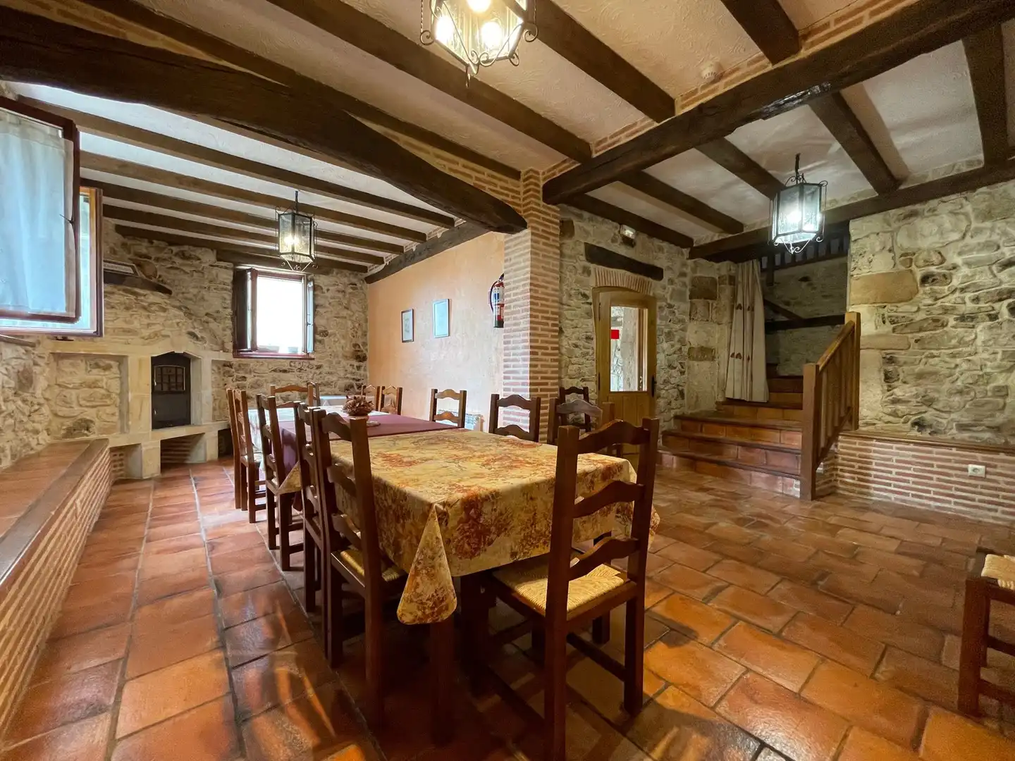 Esszimmer von Country house zum Verkauf in Villarcayo de Merindad de Castilla la Vieja mit Terrasse, Möbliert und Balkon