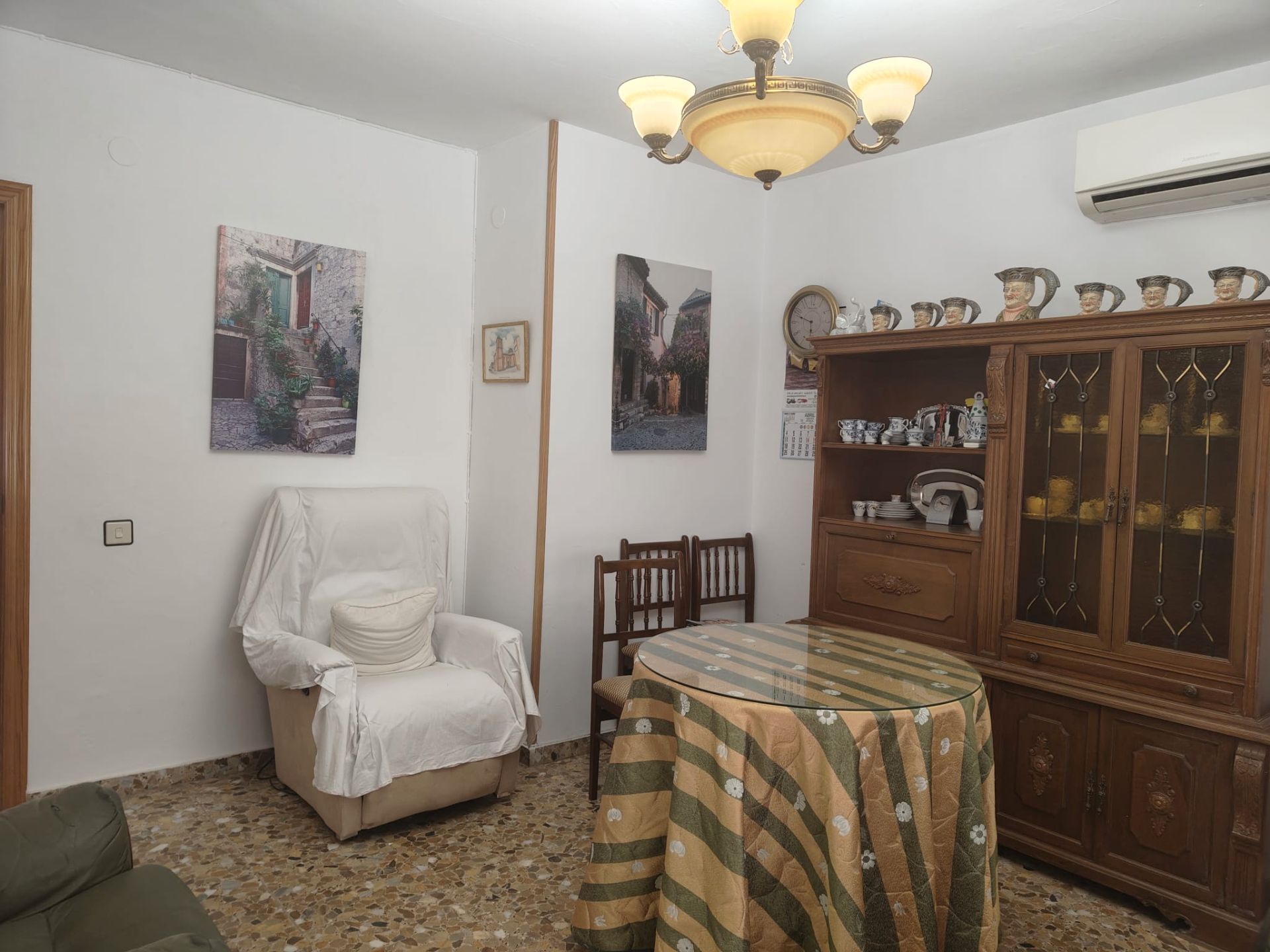 Living room of Apartment for sale in  Albacete Capital  with Air Conditioner and Furnished