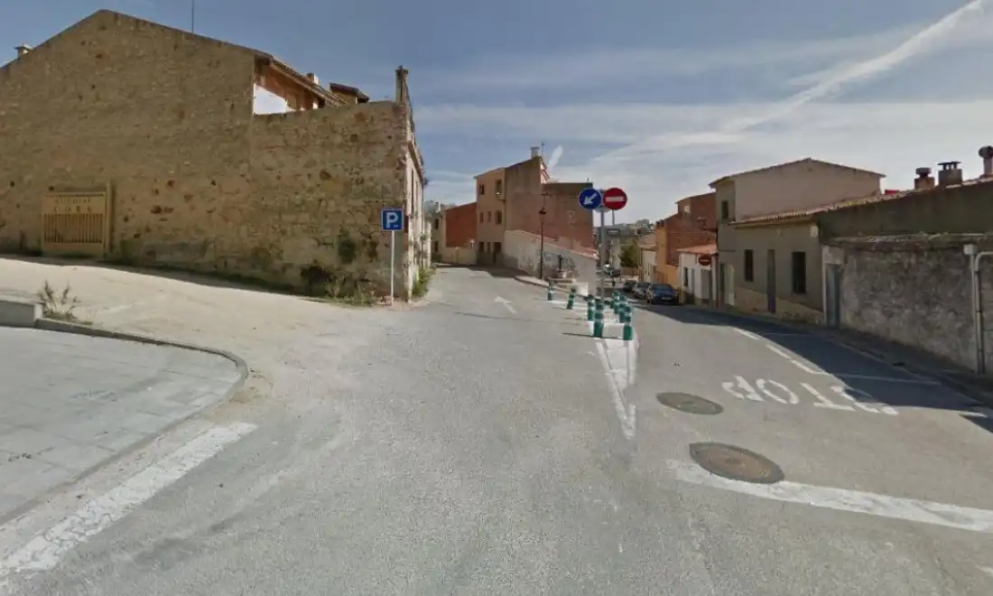 Terreny residencial en venda a Carrer Bujonis