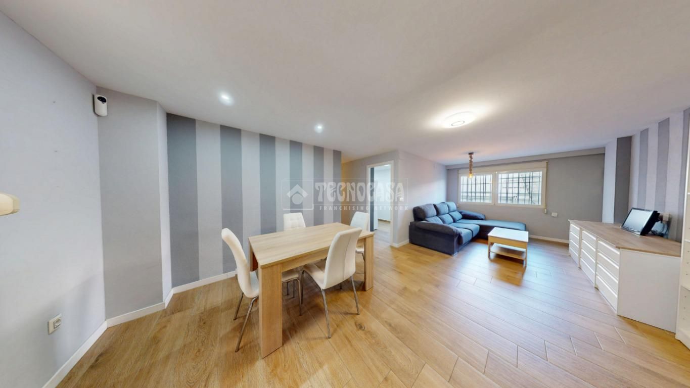 Living room of Flat for sale in  Valencia Capital  with Air Conditioner