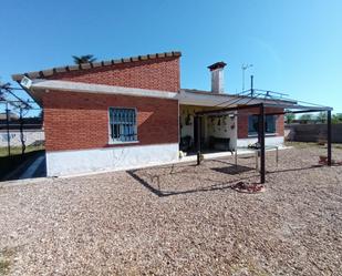 Vista exterior de Casa o xalet en venda en Adanero