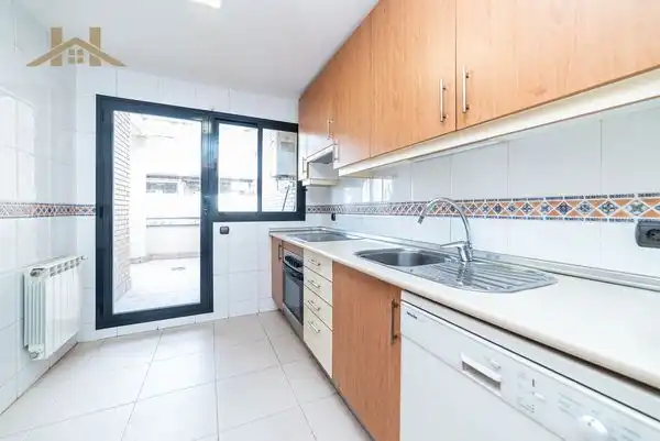 Ático con piscina en venta en Calle Concorde, imagen 9