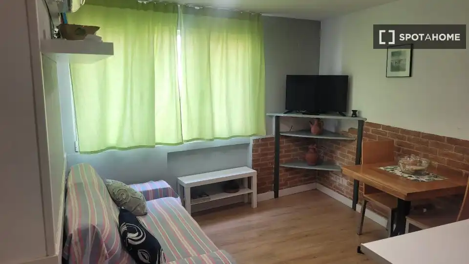 Flat for rent in Aravaca