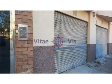 Local comercial en venta en Calle Portijico