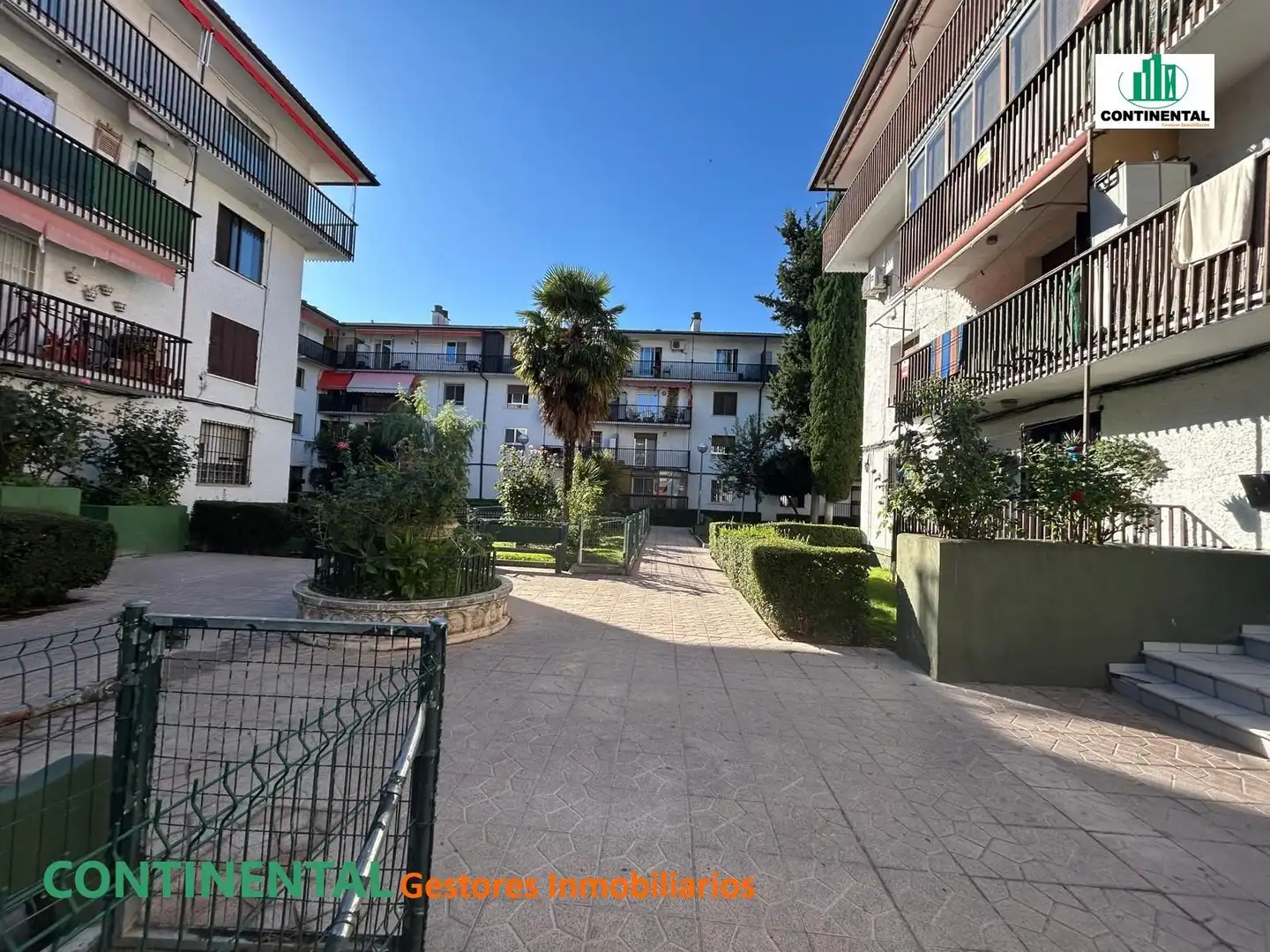 Pis amb piscina en venda a PARQUESIERRA, imagen 2