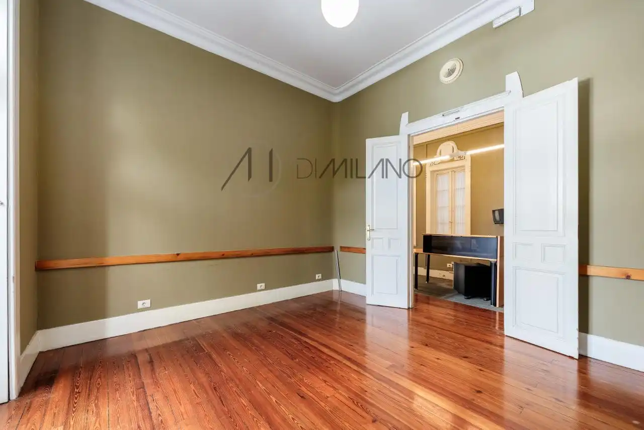 Flat with lift for sale in Montero Ríos, imagen 25