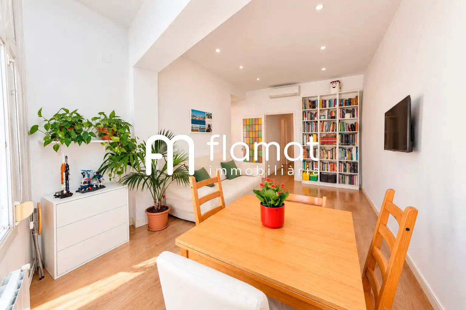 Flat with terrace for sale in Carrer de València, imagen 13