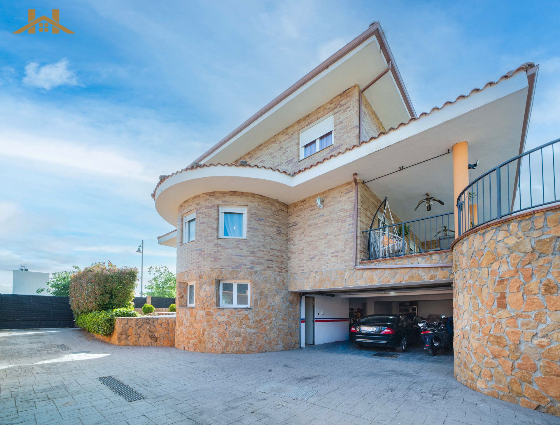 Vista exterior de Casa o xalet en venda en Villaviciosa de Odón amb Aire condicionat, Calefacció i Jardí privat
