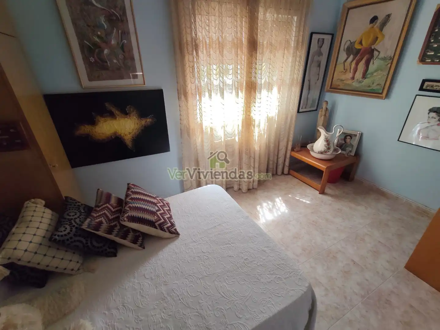 Habitación de Casa adosada en venta en Vallirana con Calefacción, Jardín privado y Terraza