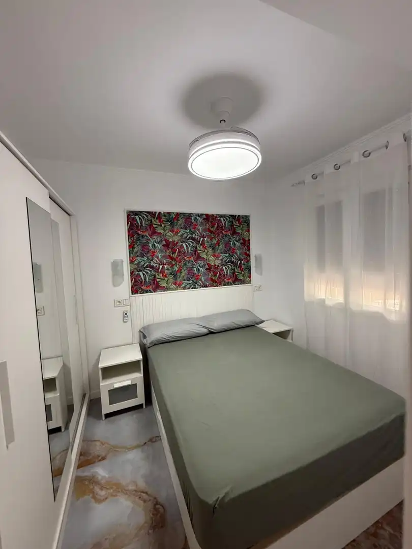 Bedroom of Apartments for sale in Benidorm  with Air Conditioner, Terrace and Furnished