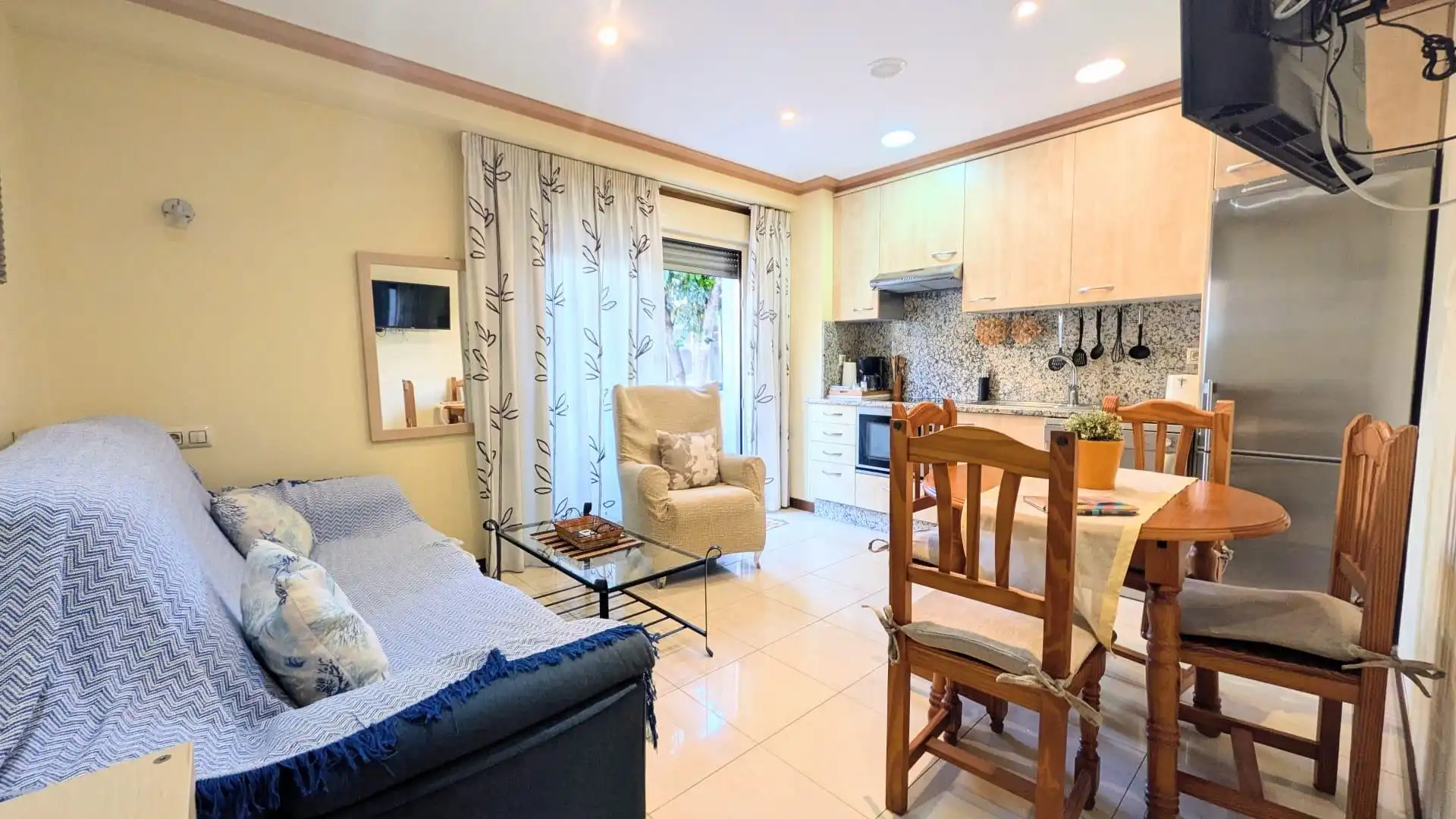 Living room of Apartments for rent in Fuengirola  with Air Conditioner, Heating and Terrace