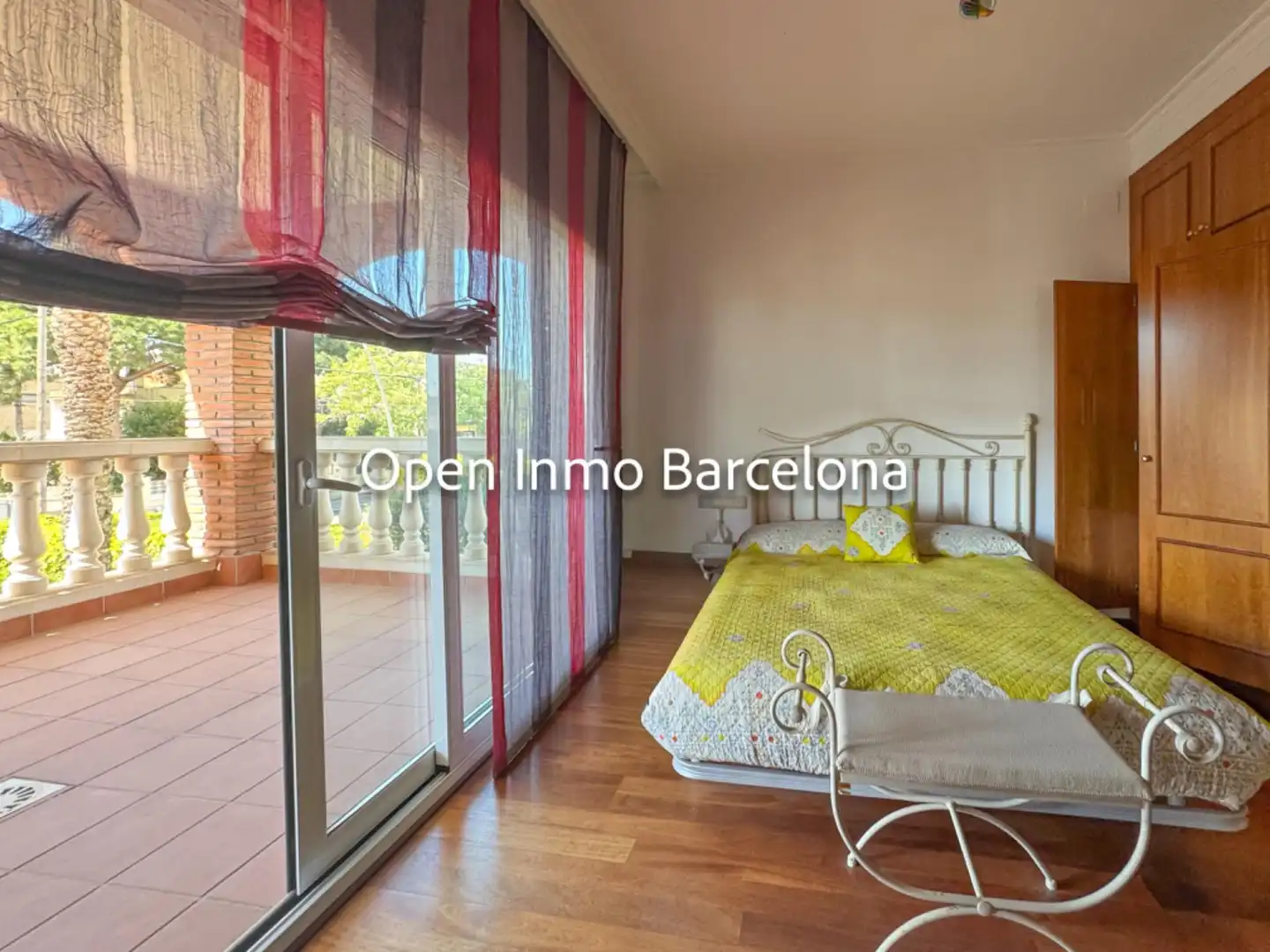 Bedroom of Houses for sale in Castelldefels  with Air Conditioner, Heating and Private garden