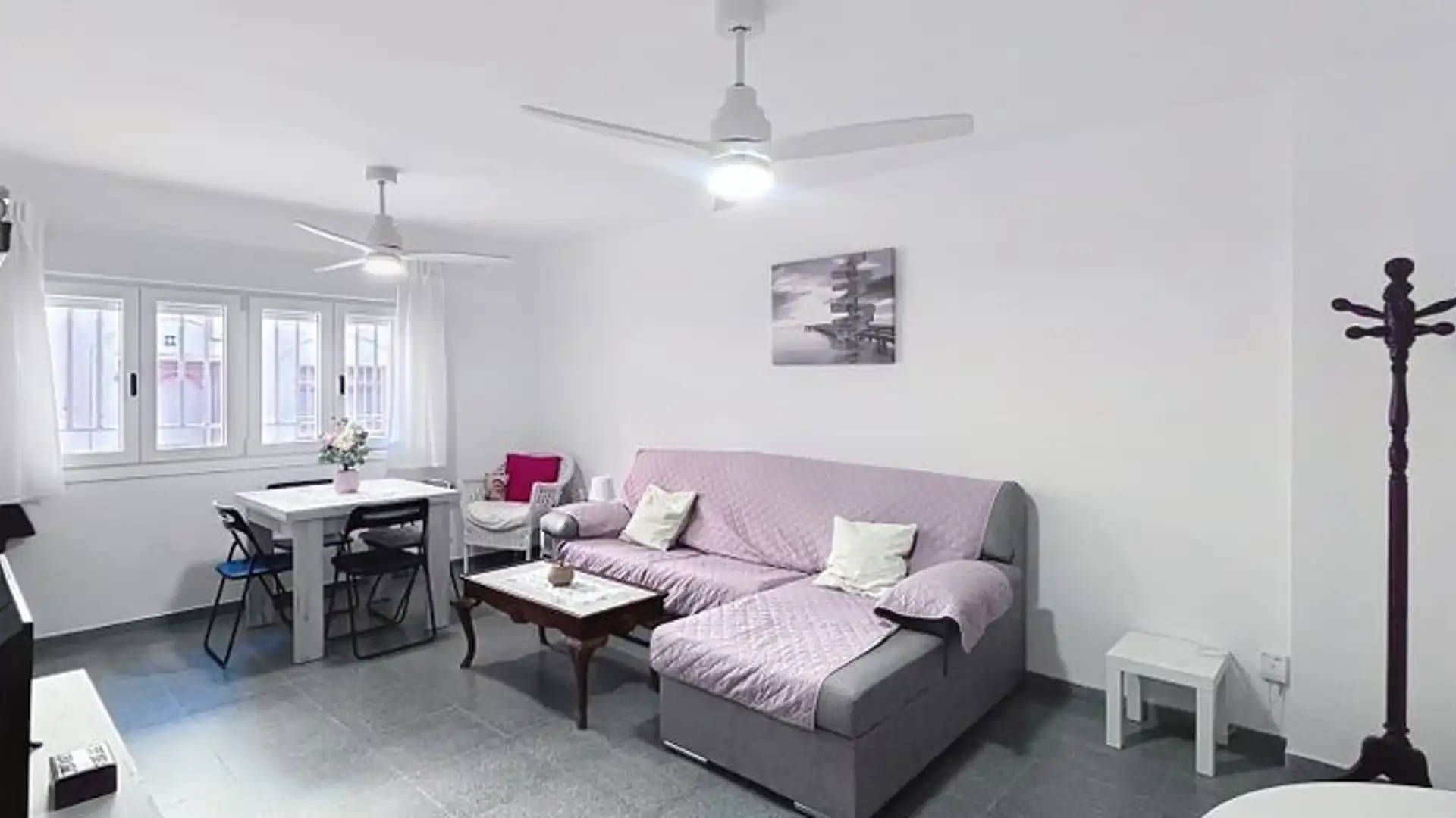 Sala de estar de Piso en venta en Cabo de Gata