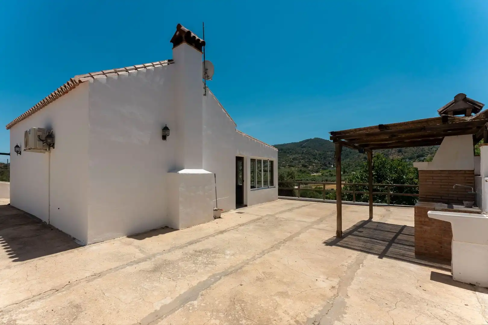 Exterior view of Country homes for sale in Monda  with Air Conditioner, Storage room and Swimming Pool
