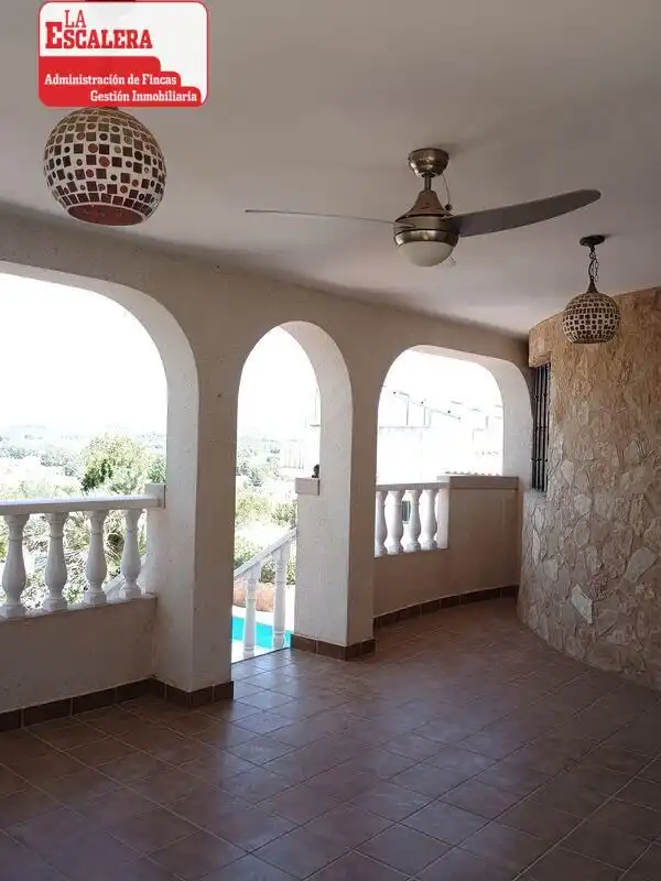 Terraza de Casa o chalet en venta en Castalla con Aire acondicionado, Calefacción y Jardín privado